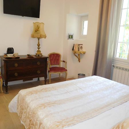 Villa Marguerite Hyères Extérieur photo